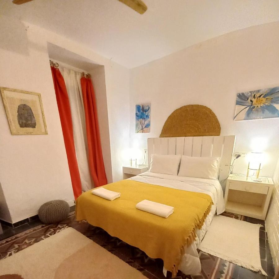 Guesthouse Jazmines Mozarabes # Wifi Baena Esterno foto