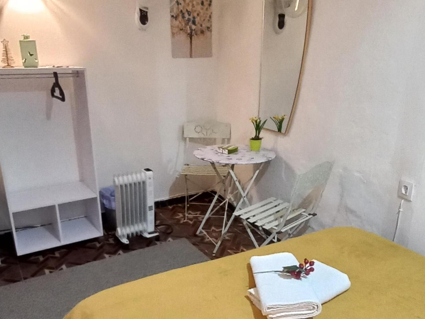 Guesthouse Jazmines Mozarabes # Wifi Baena Esterno foto