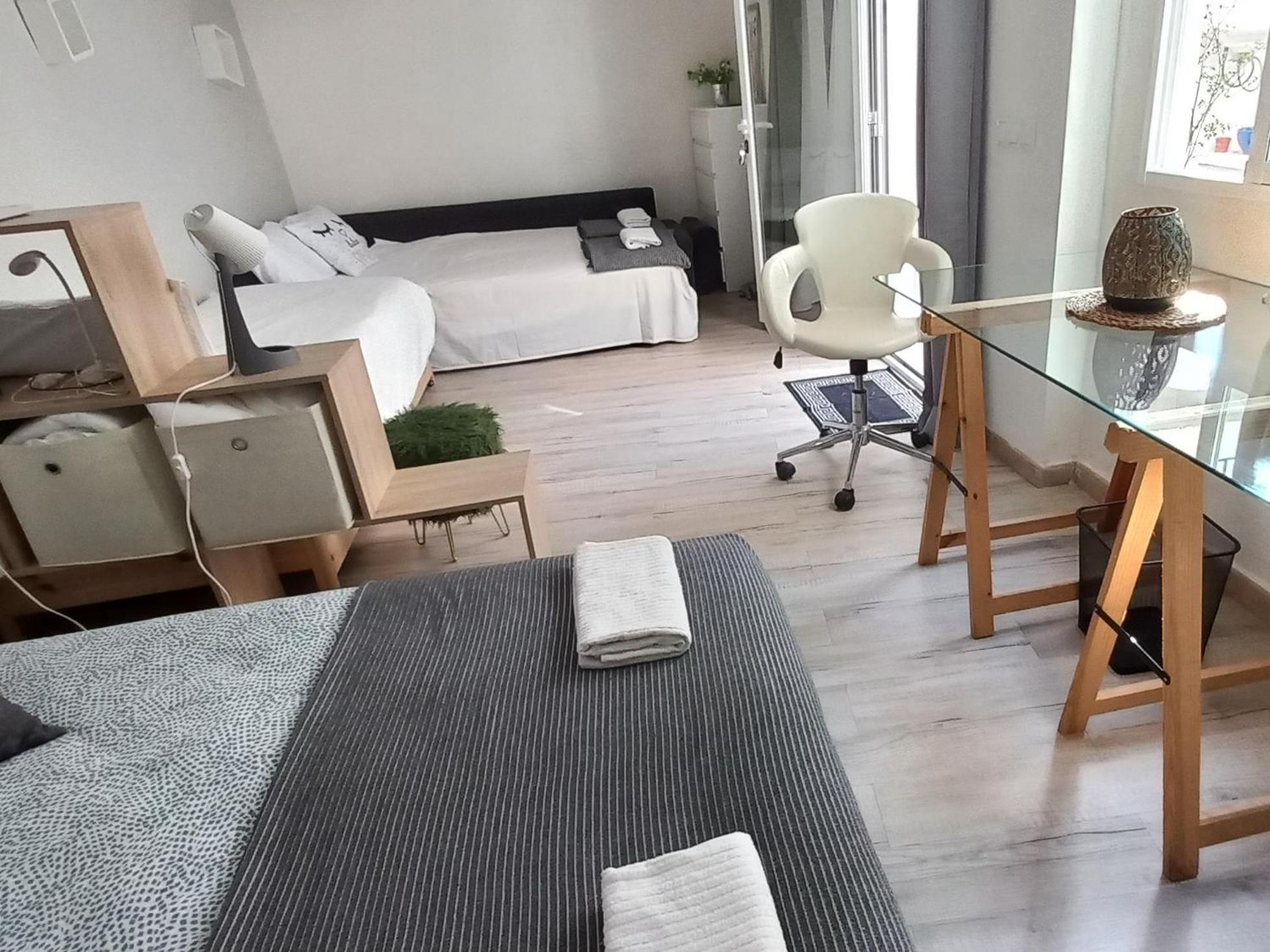 Guesthouse Jazmines Mozarabes # Wifi Baena Esterno foto